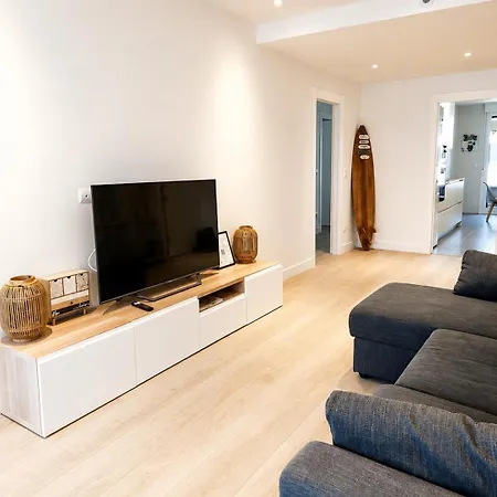 アパート Salberdin 14 En Nueva Zona Residencial En By Egona *