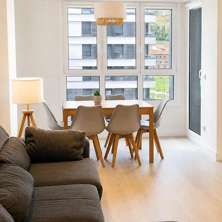 アパート Salberdin 14 En Nueva Zona Residencial En By Egona サラウツ