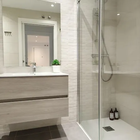 Salberdin 14 En Nueva Zona Residencial En By Egona * サラウツ