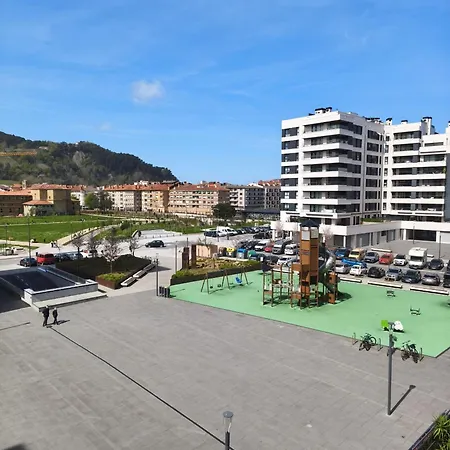 アパート Salberdin 14 En Nueva Zona Residencial En By Egona *